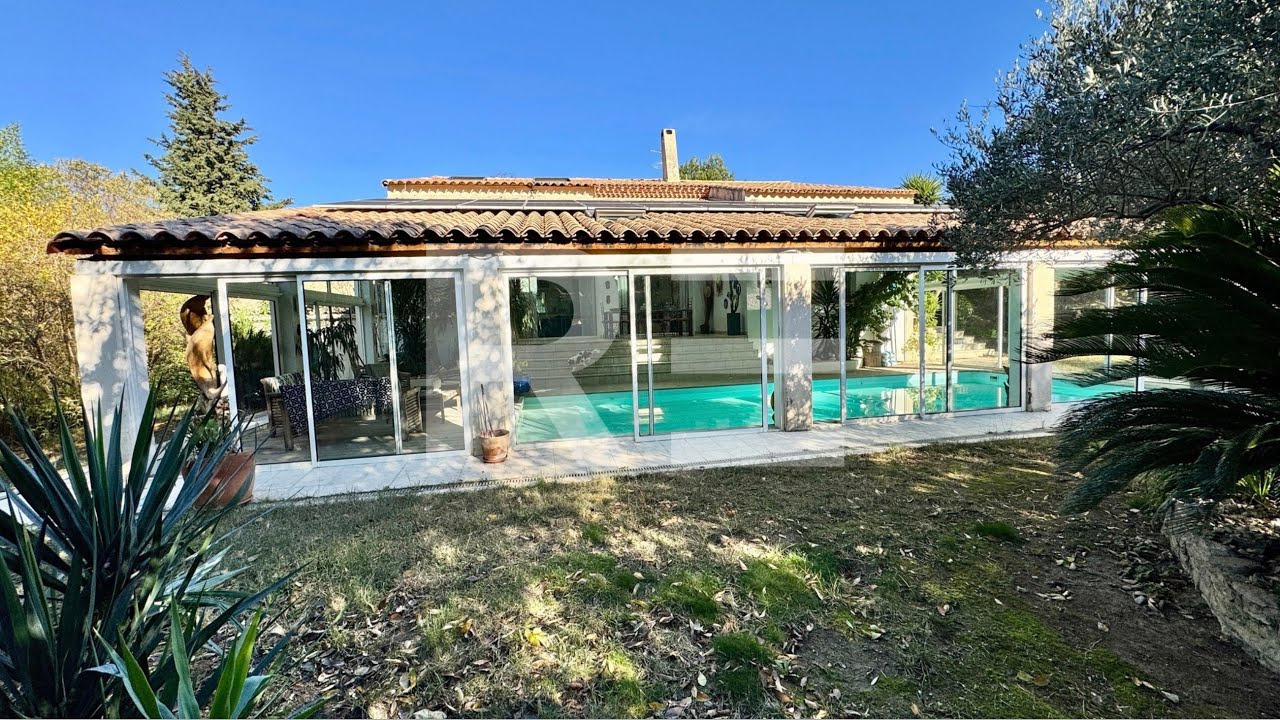A VENDRE : belle Maison de plus de 200m2 à Aubais