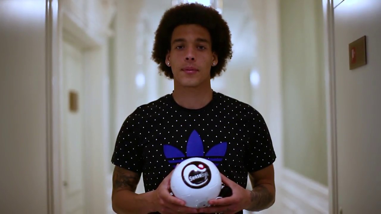 Axel Witsel &ndash; SenseBall Brand Ambassador in China