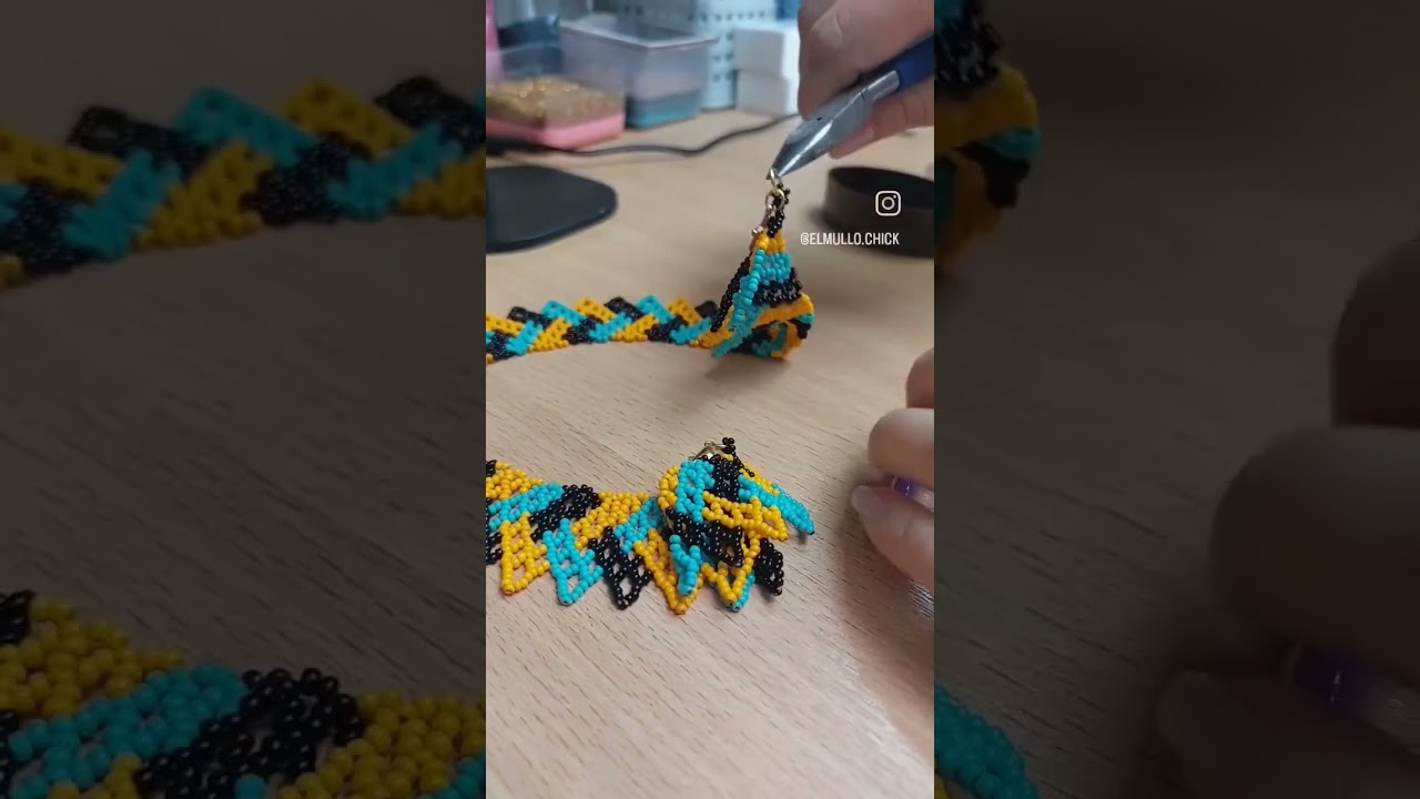 As&iacute; se elabora un collar de mostacilla
