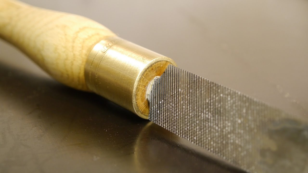 Making a spindle gouge from an old file