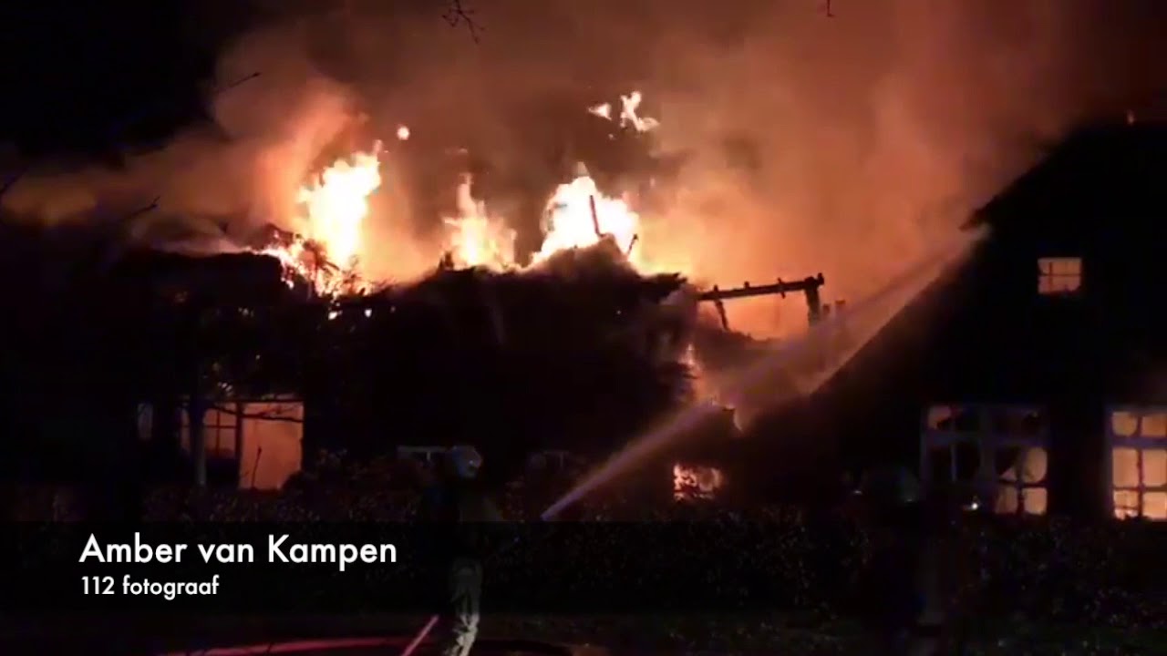 beelden van enorme brand in Westervelde!