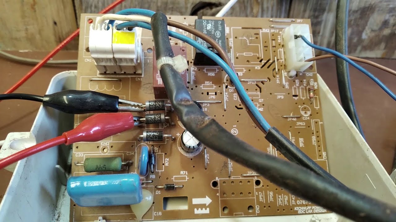 Motor de geladeira VS. Placa eletrônica: teste de bancada