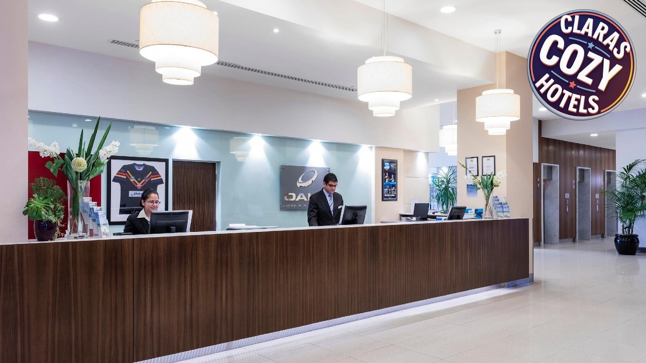 Oaks Glenelg Plaza Pier Suites | Adelaide, Australia | Hotel Review 🌟