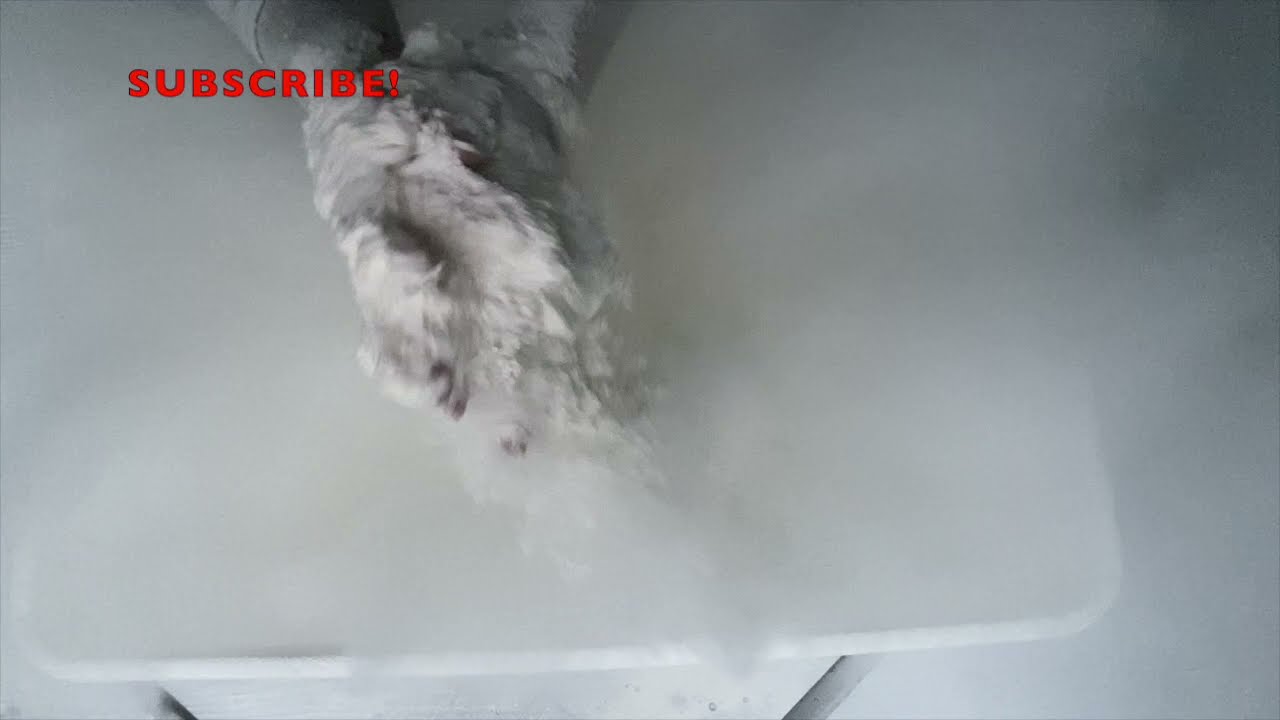 ASMR BABY POWDER  & CORNSTARCH POWDER PLAY #DUSTY #ASMR