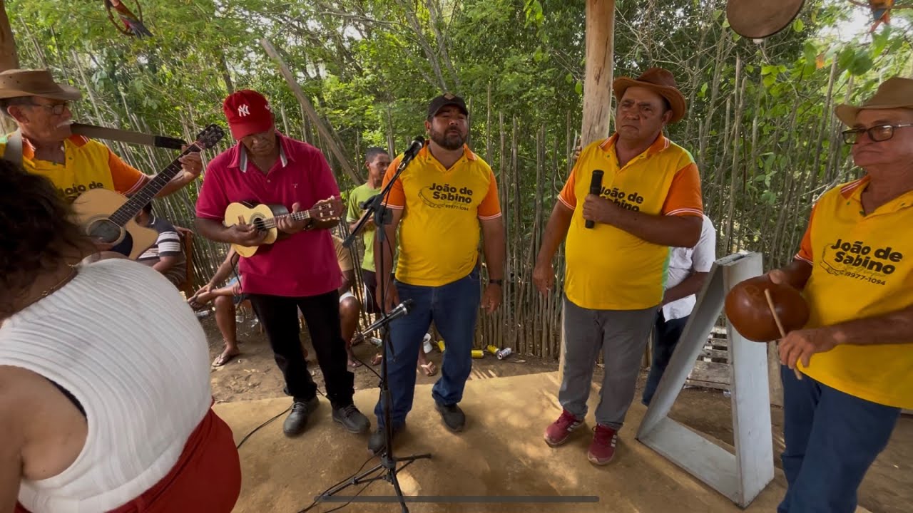 SAMBA EM CAÉM BAHIA(JOÃO DE SABINO E SEU GRUPO) VADINHO & NEGO