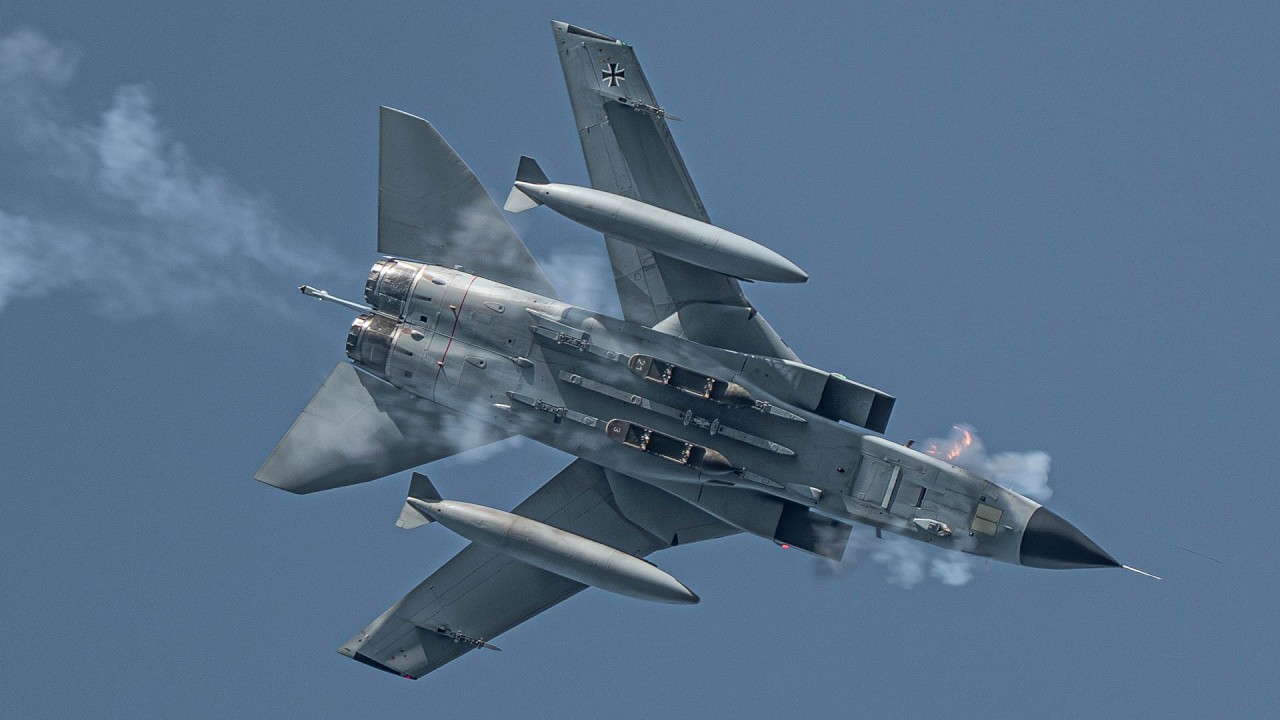 [4K] Nordhorn-Range I Skyhawk. Alpha Jet & More I Tornado shooting with Gun and dropping BDU-33