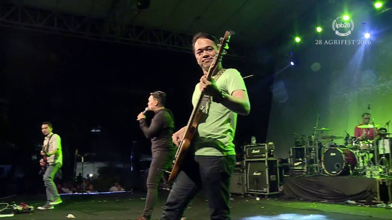Konser Taman - Ada Band - Kau Auraku