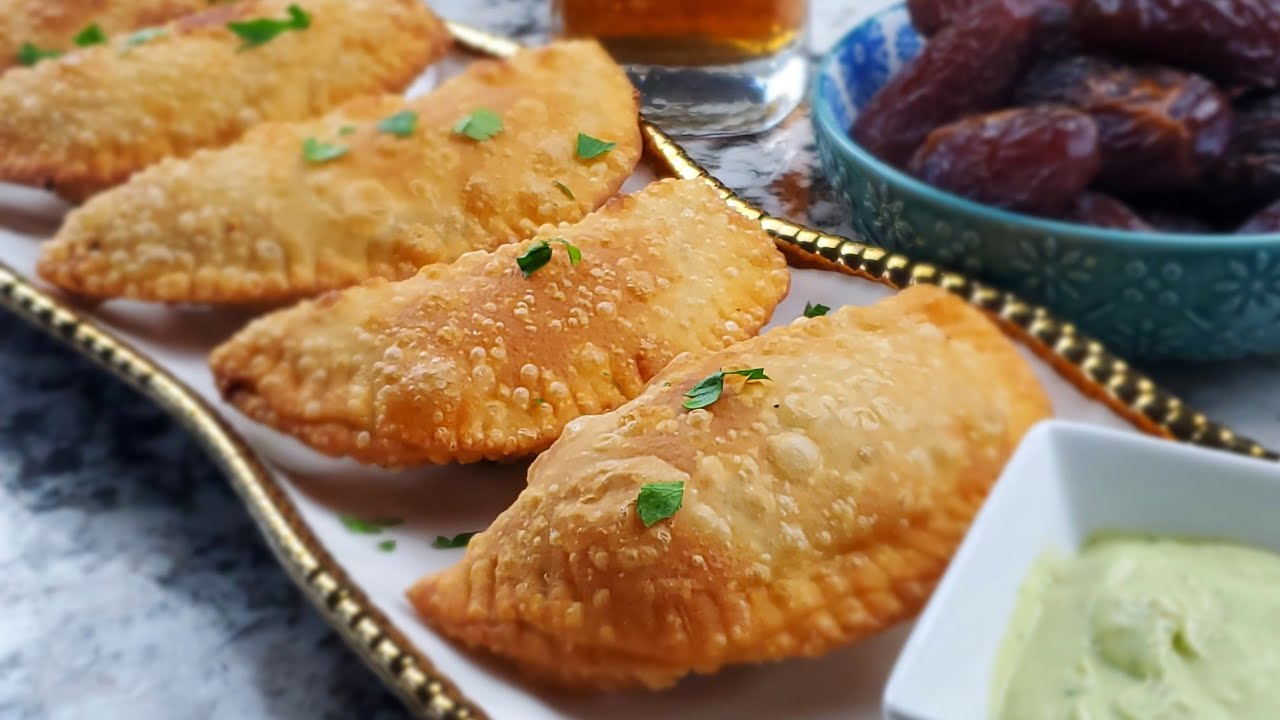سمبوسة البف طريقه سهله وباحشوه لذييذه  Krispy  sambosa with a delicious filling 😋