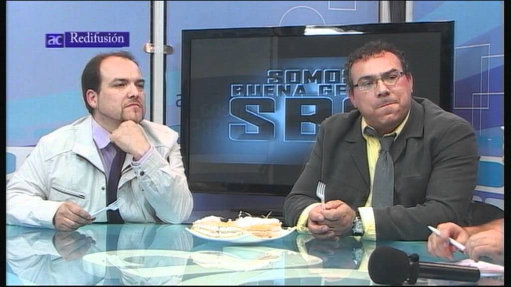 LOS HERMANOS DENCHE EN DIRECTO EN ANTENA CACERES 1&ordm; PARTE.mpg