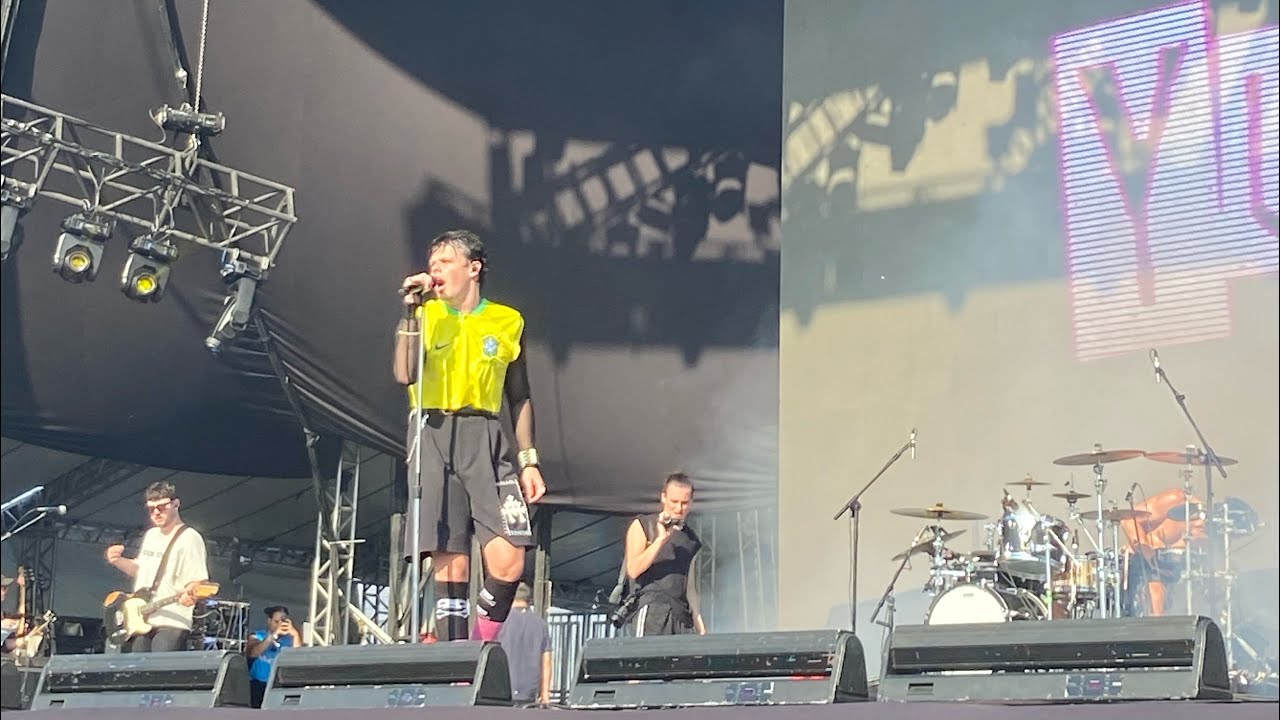 Yungblud - I think I’m OKAY (Lollapalooza Brasil - 25.03.2023)