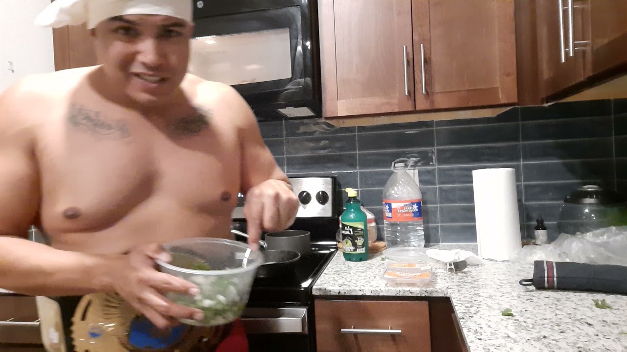 Chef Legal's Wrestlemania Transgender Chickvid-19 Nachos in 3 minutes