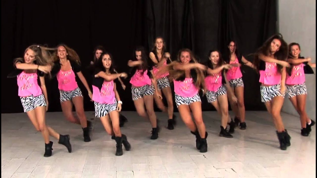 Coreografía de Sube Las Manos Pa Arriba de Pitbull / TKM