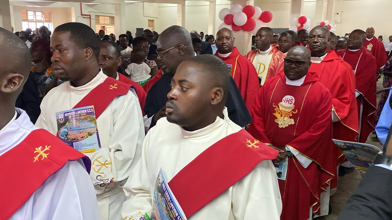 Entrance Procession: Priestly Ordination of the Holy Cross Congregation 2025