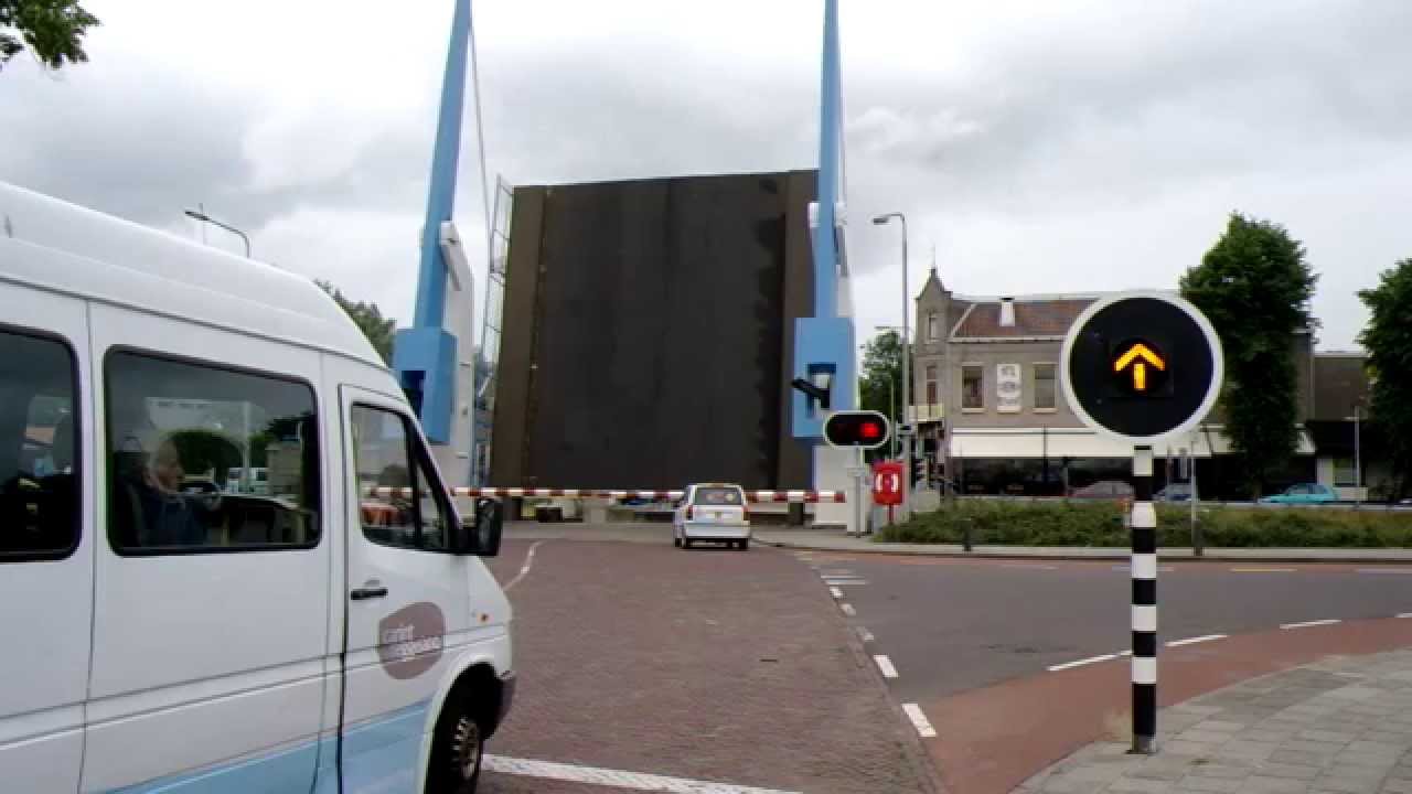 Brugopening Brug Vriezenveen Ophaalbrug/ Drawbridge Vriezenveen