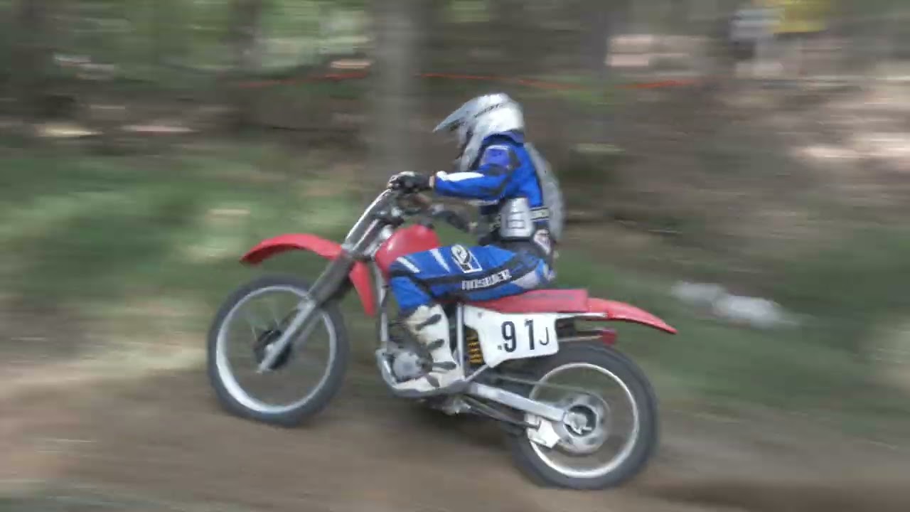 Cross Country Post Vintage clips at Barber