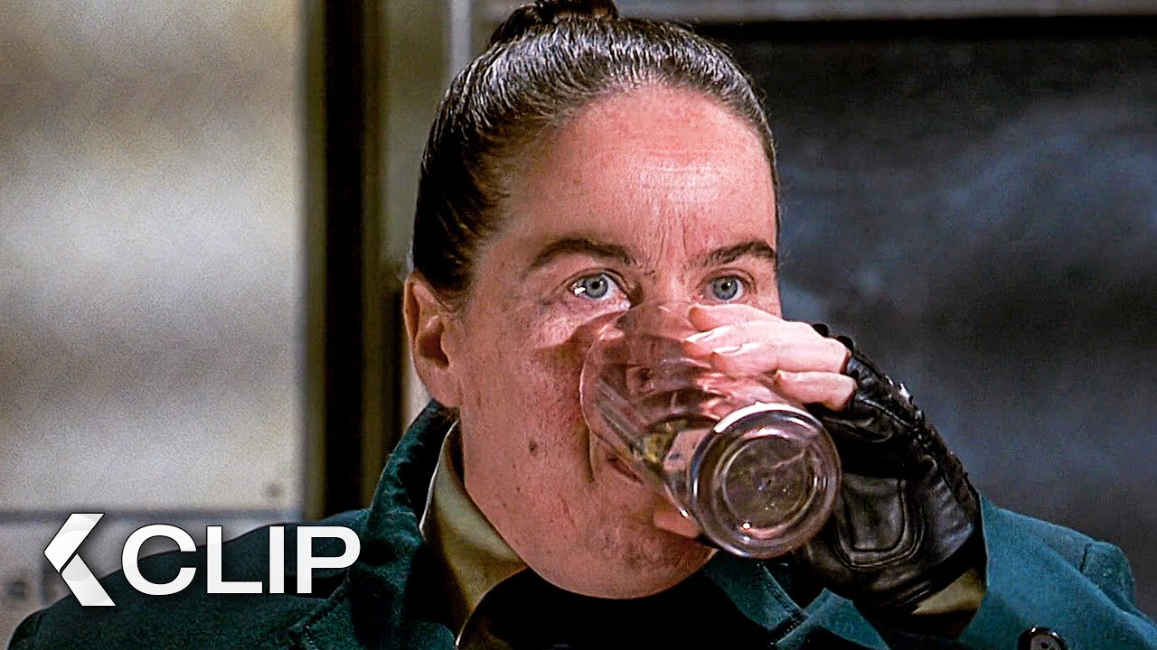 La Venganza de Matilda contra la Señora Trunchbull - MATILDA Clip
