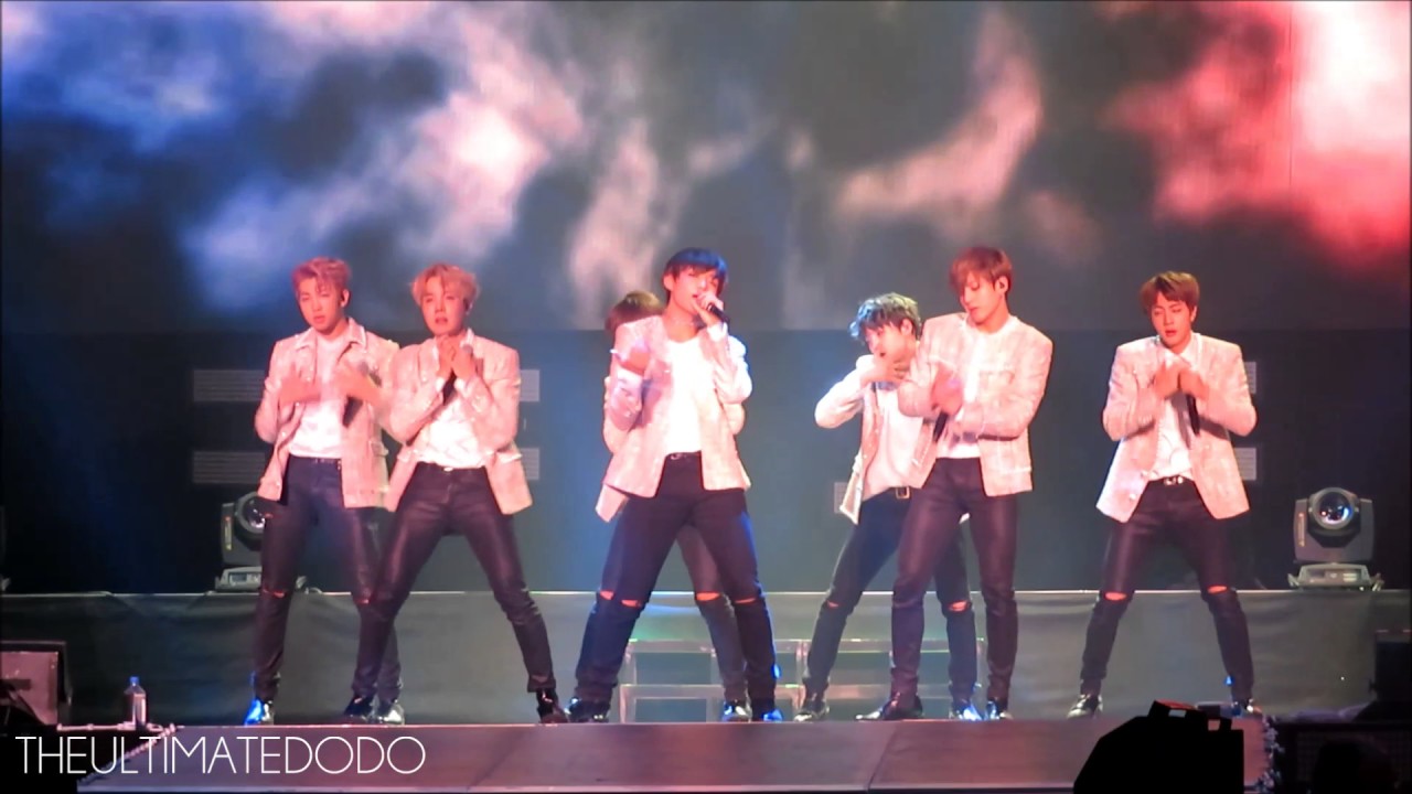 [FANCAM] 170324 Blood, Sweat, & Tears @ BTS The Wings Tour in Newark Day 2