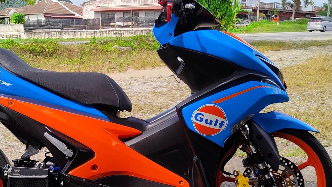 YAMAHA NVX change new coverset / GULF/spray new colour done!!!!!!!