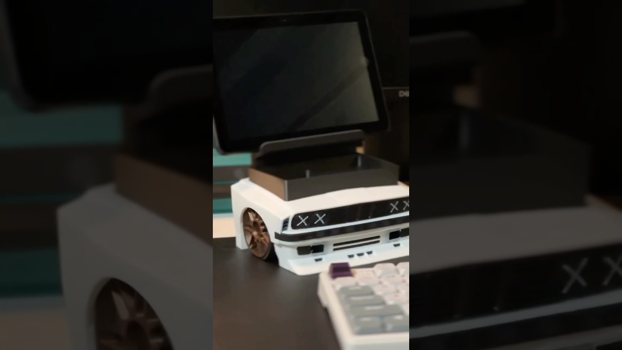 Car lovers, your desk might need this 🚗 By @FilamentedShop on Thangs