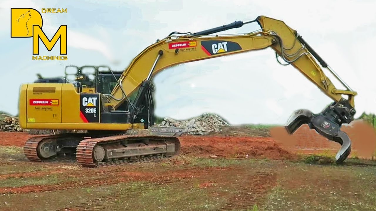 CATERPILLAR 320E BAGGER RÄUMT BAUSTELLE AUF # EXCAVATOR CLEARING CONSTRUCTION SITE