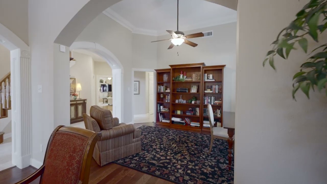 A Hole in One | 74 Shearwater Place, The Woodlands, TX 77381