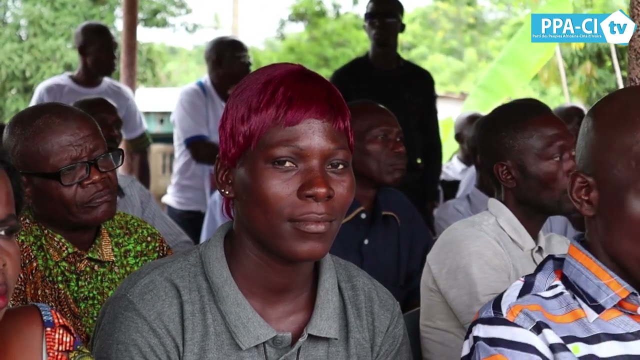 AKOUPE : DES JEUNES MOBILIS&Eacute;S POUR LA VICTOIRE DU PPA-CI