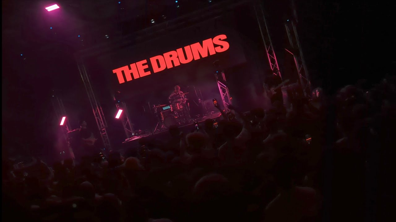 The Drums - I Don't Know How to Love Live