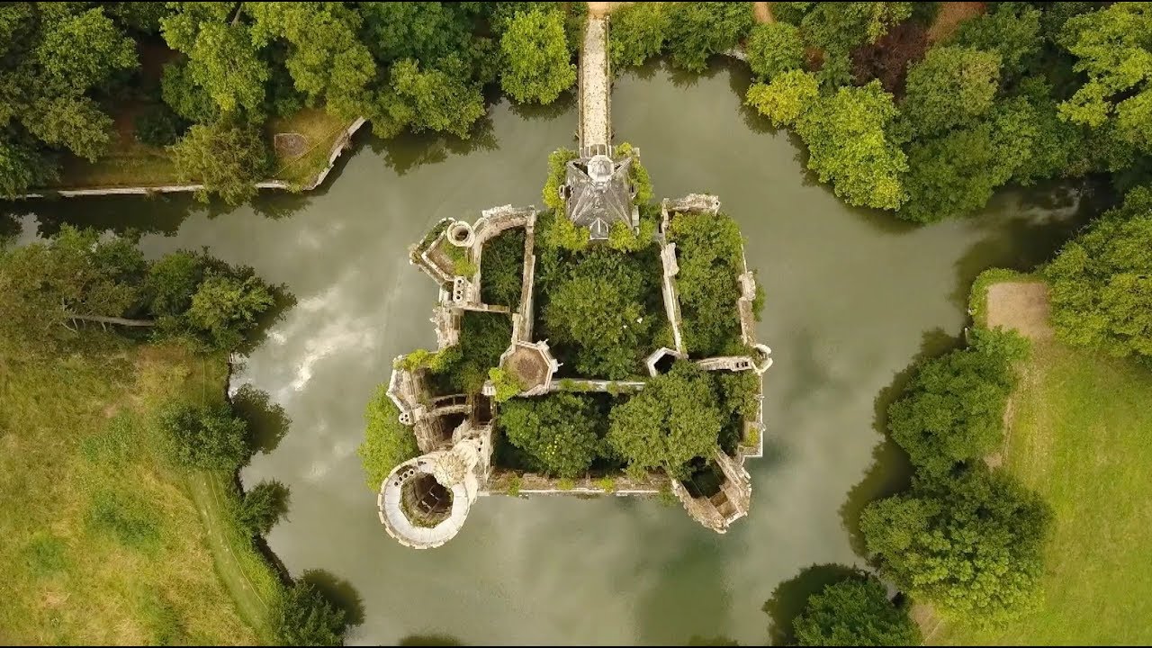 Château de la Mothe Chandeniers - Reportage/Drone FRANCE 2
