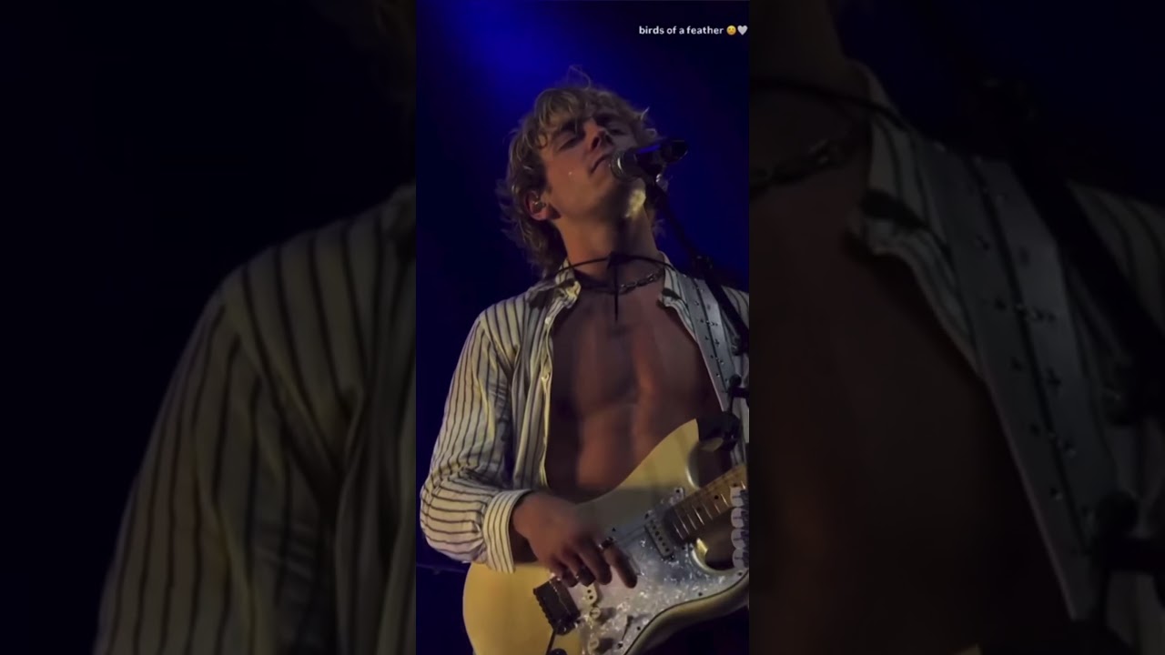 Ross lynch singing birds of feather 