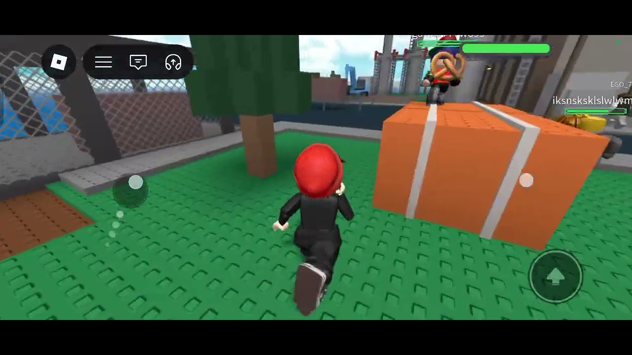 jugando roblox 