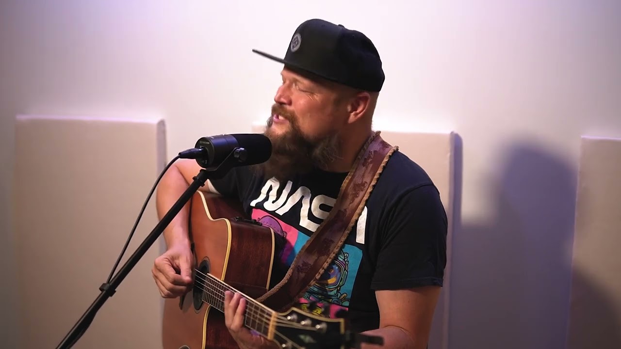 Forget You - Ceelo Green (Aaron Bucks Cover)