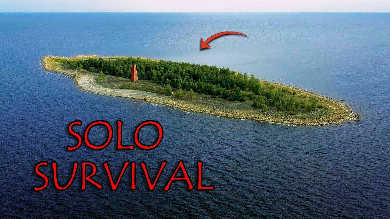 SLEEPING IN TOP OF A LIGHTHOUSE | 2 days island solo survival | no food, no water, 