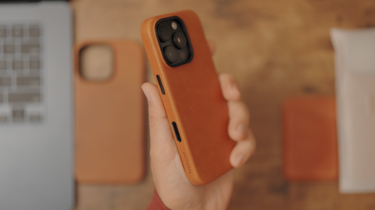 Making A Leather Case for iPhone 16 Pro and 16 Pro Max