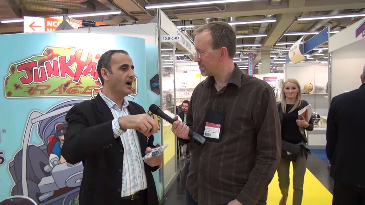 Hive: The Pillbug Sneak Peek - Nuremberg Toy Fair 2013