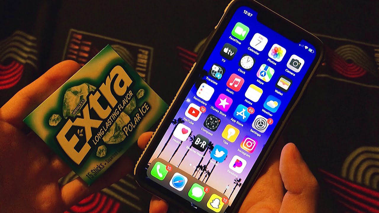 ASMR What’s On My Phone 📱 (whispering w/ gum chewing)
