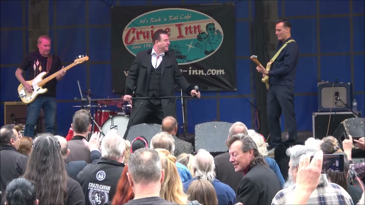 Lou Cifer And The Hellions