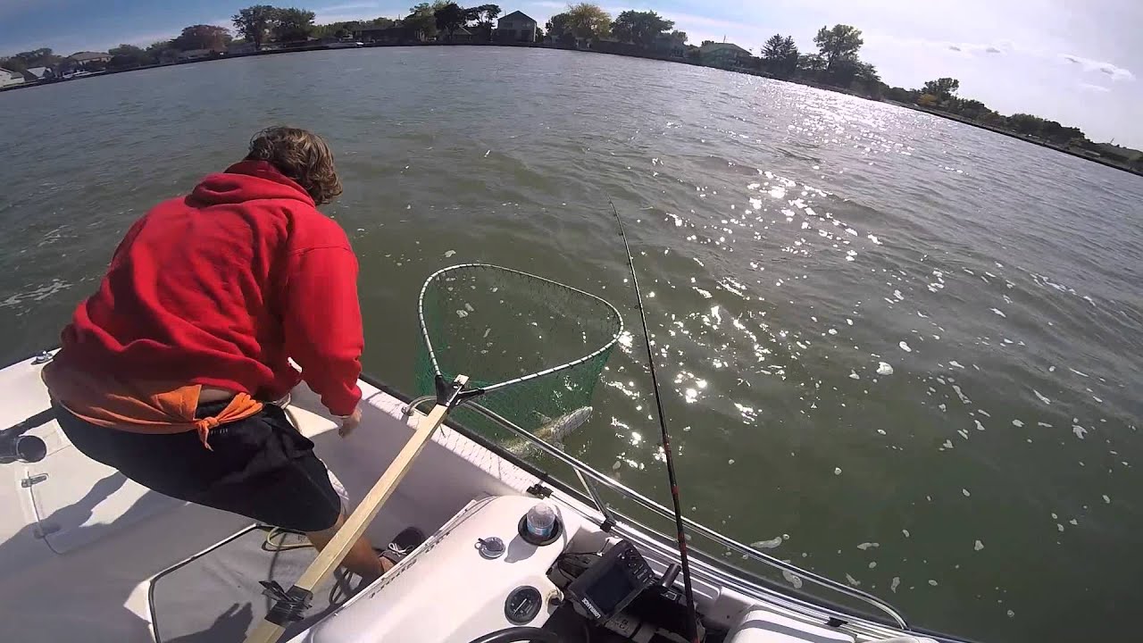 Musky Fishing: Jigging the Bondy Bait