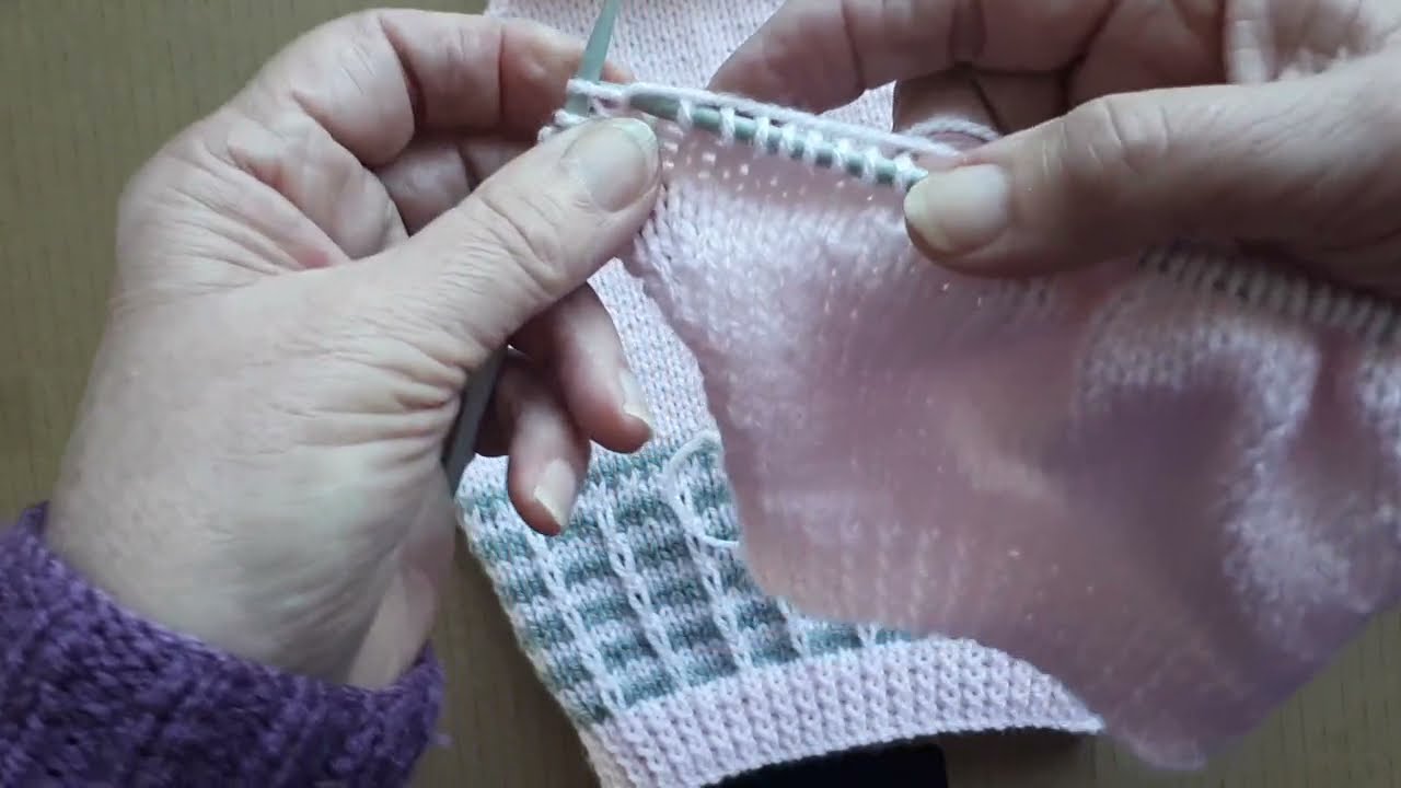 How to Do The  Increase on The Sleeves, Sheila's Knitting Tips