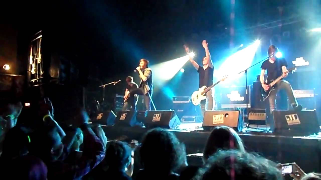 She Wants Chaos [LIVE @ JLTA Hamburg] - Digital
