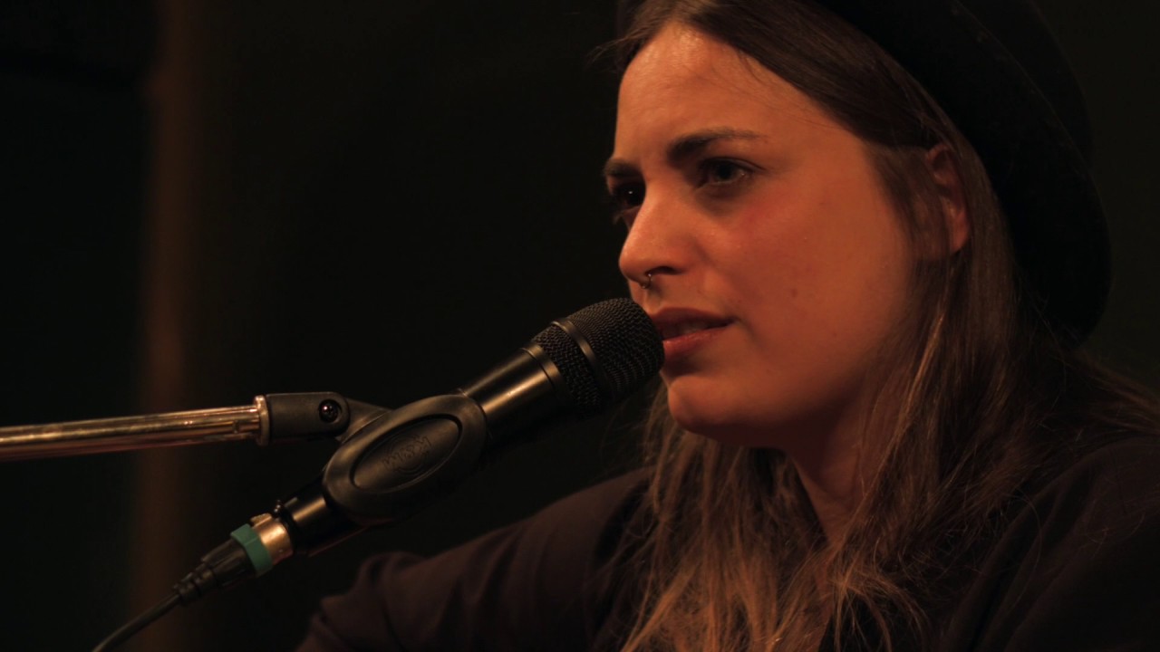 Frau Winzig - First Weekend |  LIVE AT MAARWEGSTUDIO2