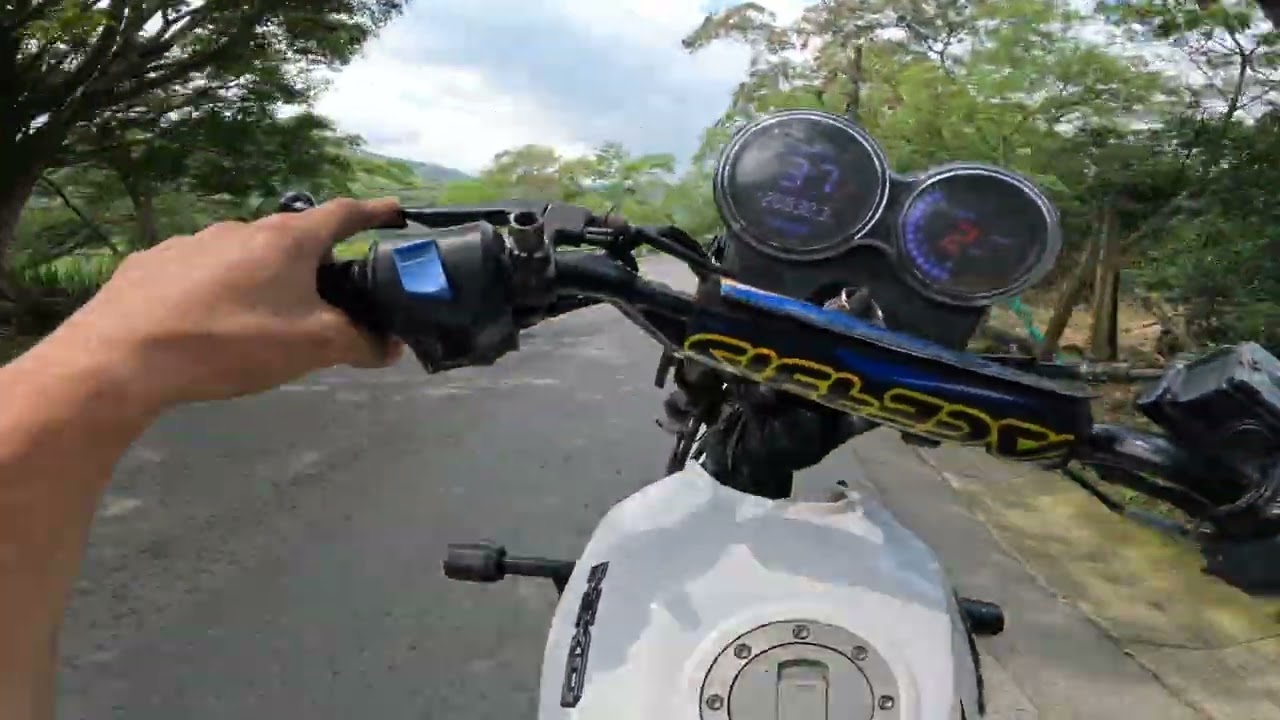 DE AQUÍ ME QUEDO QUE NO SE CONFÍE …