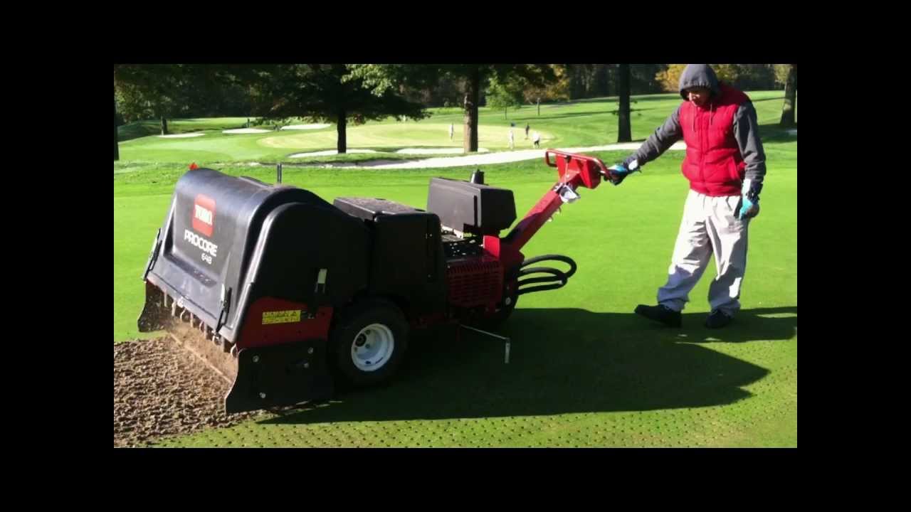 Greens aerification Pro Core 648