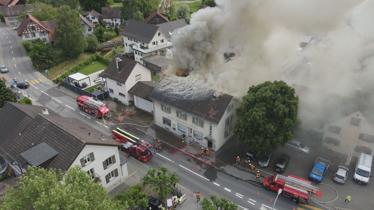 Müllheim TG: Brand von Dachstock