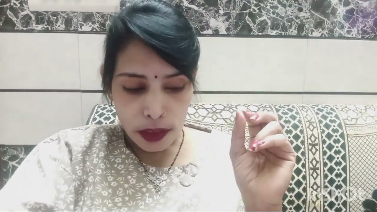 नागिन दे रही commentकरने वालाें काे गंदी गाली@ShivaniKumariOfficial 