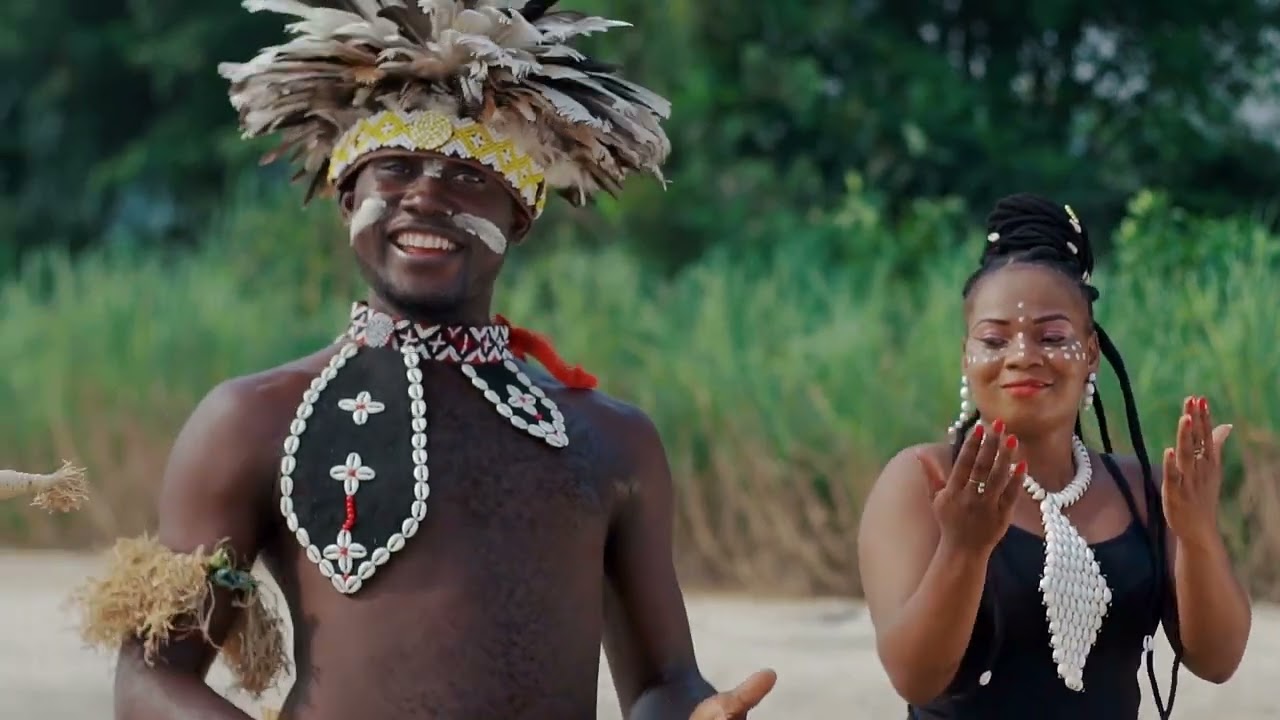 Grand Equateur-Junior Tembe feat JP Edumbele, Lupusa,Eddy Mboyo,Comette,Zulu Mayemba,Milton,Fonde