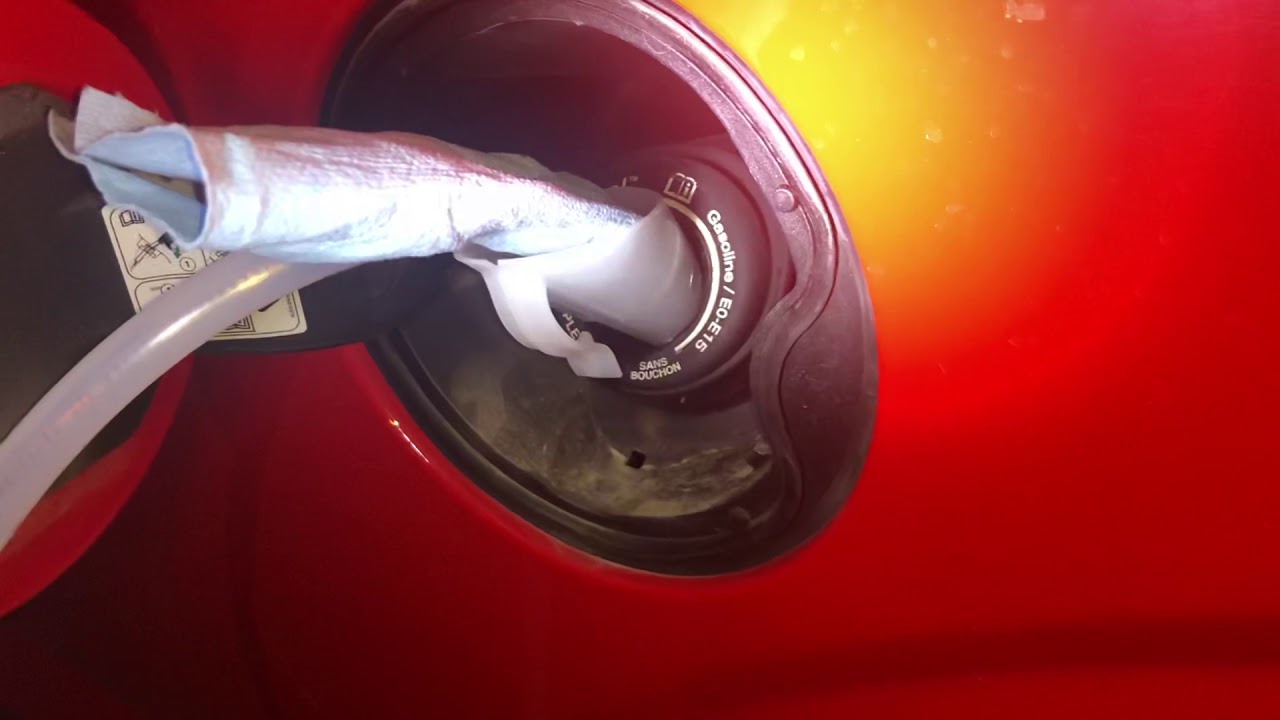 Как слить бензин из новых автомобилей, в частности, из системы Ford Easyfill без крышки