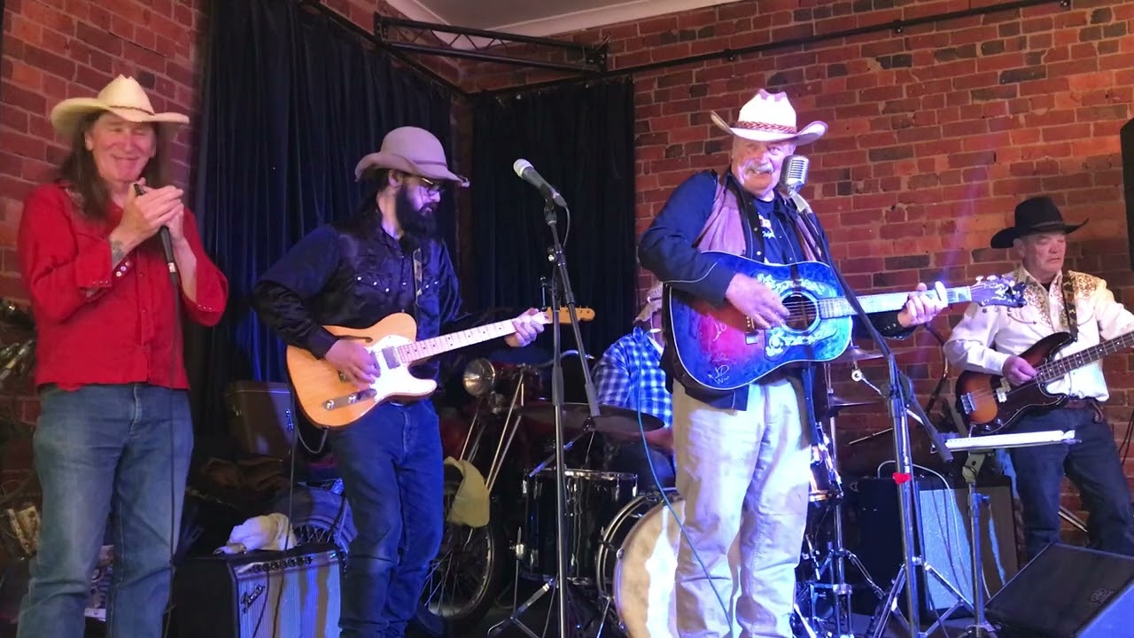 MICK COATES - Tennessee Flat Top Box -@Black Swan Hotel, Bendigo - 22/9/2024