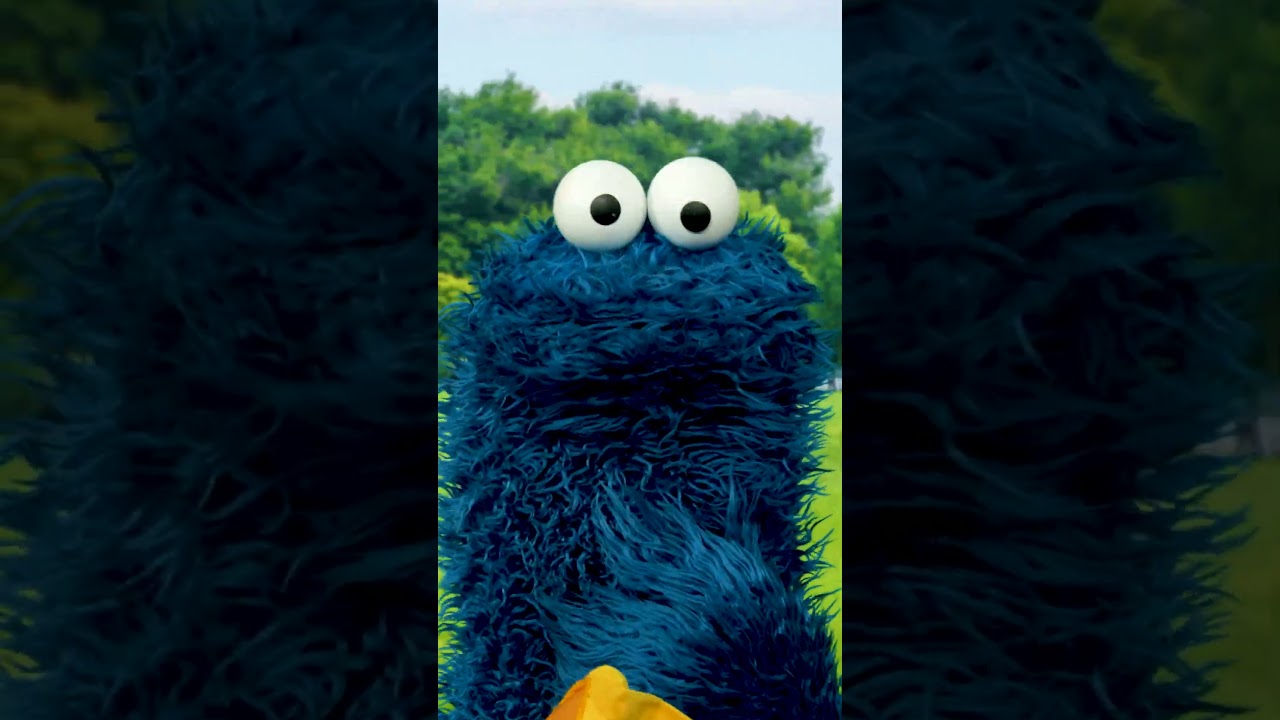 Cookie Monster is Ready for Baseball! #sesamestreet