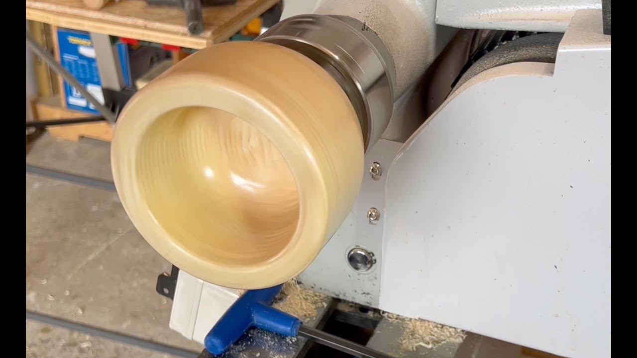 Mortier et pilon en frêne