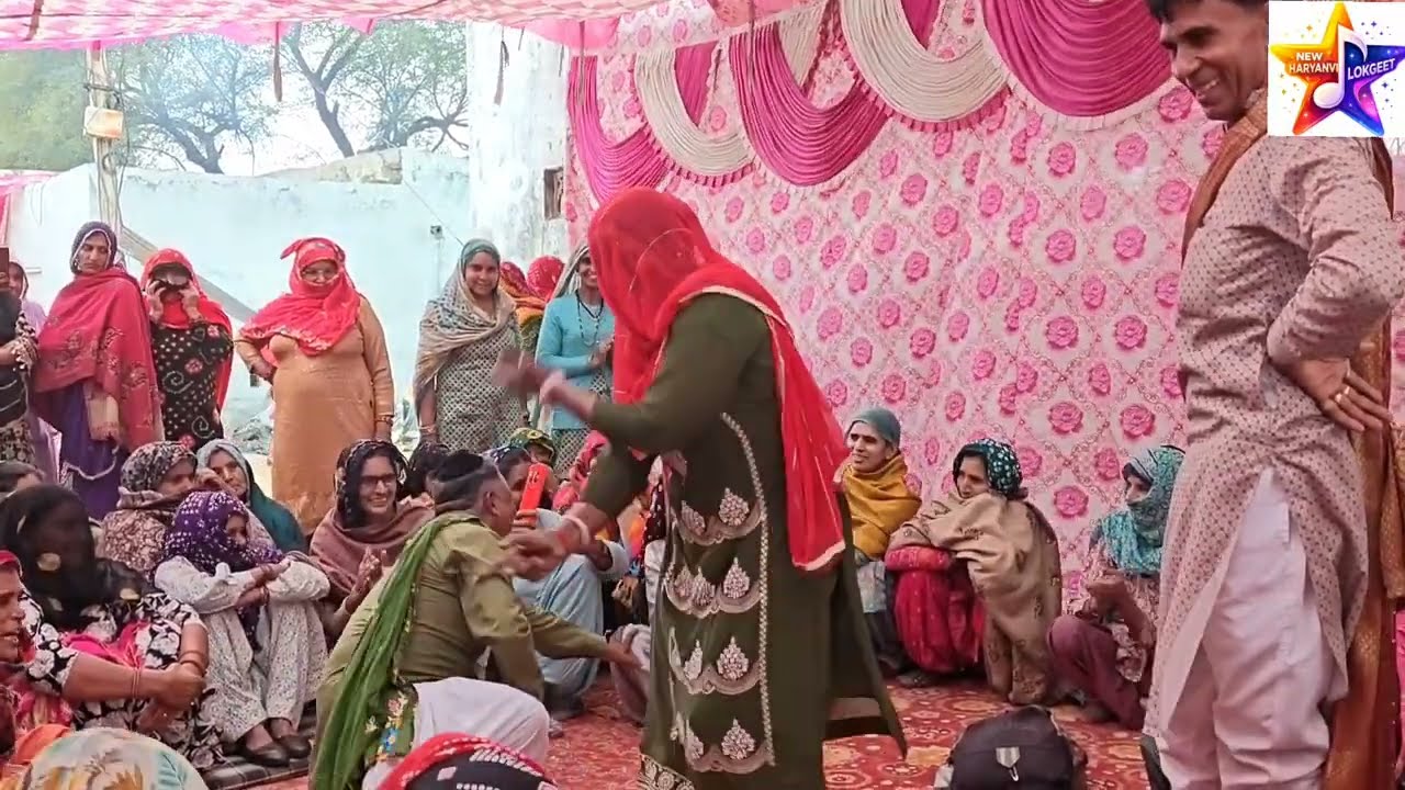 एक परले पाने में शौक मेरी रै बलम हिलगया || काज में लीला का लुगाइयों के साथ मस्त डांस #लोकगीत #dance